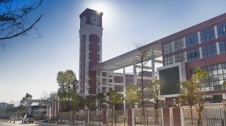 深圳高級中學(xué)東校區(qū)多功能演藝廳